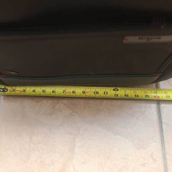 Samsonite Classic Business Laptop Rolling Briefcase - Picture 8 of 10